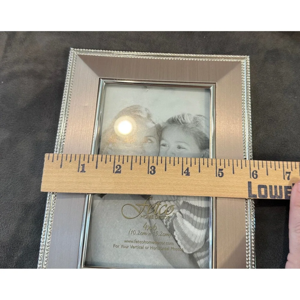 Fetco Home Decor 4x6 Picture Frame Silver Tone Beaded Trim Metallic Ornate